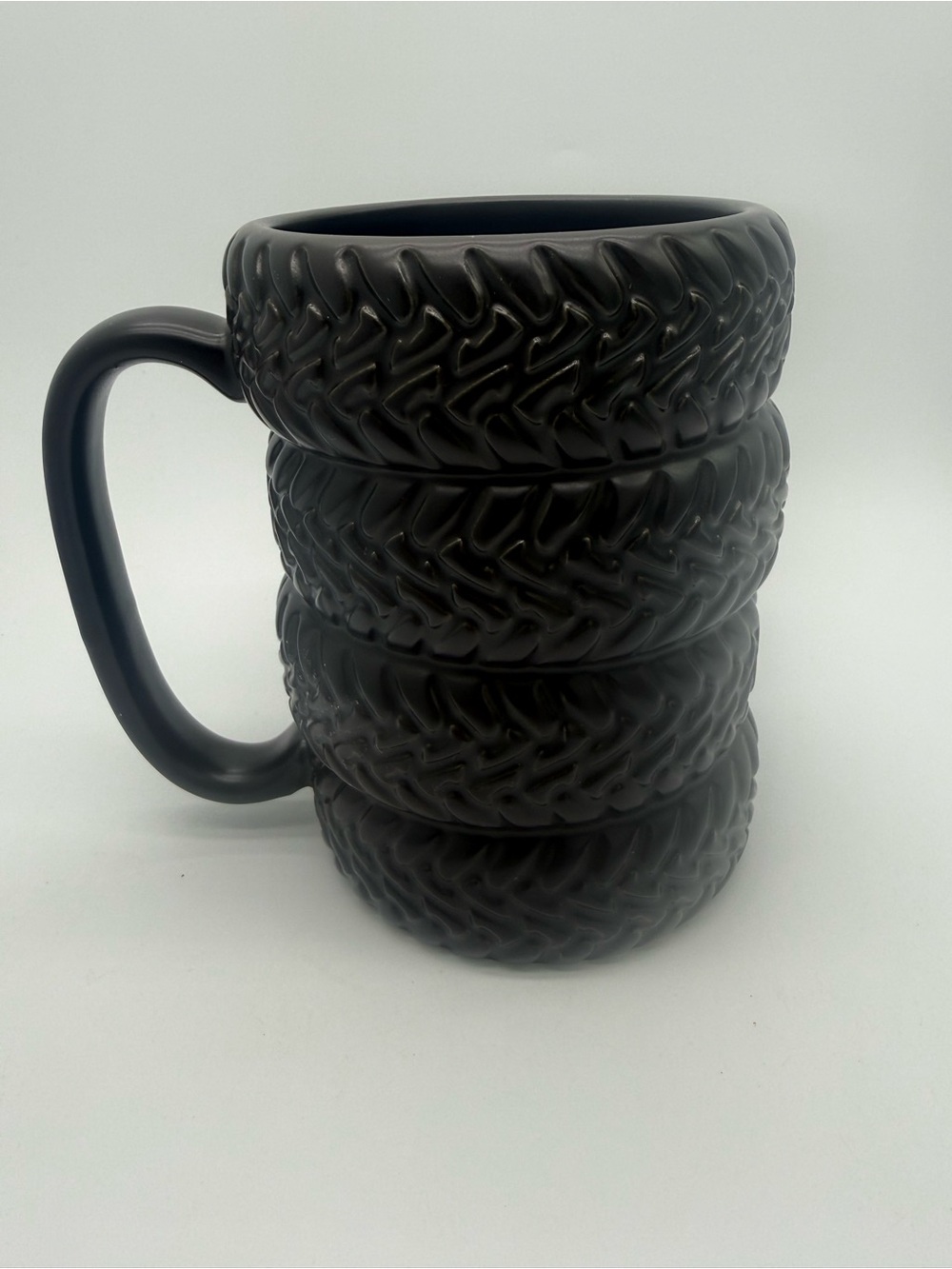 Vintage Y2K Cracker Barrel Tire Stack Coffee Mug Ceramic Mechanic Garage Novelty